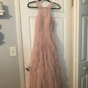 Very nice long dress!